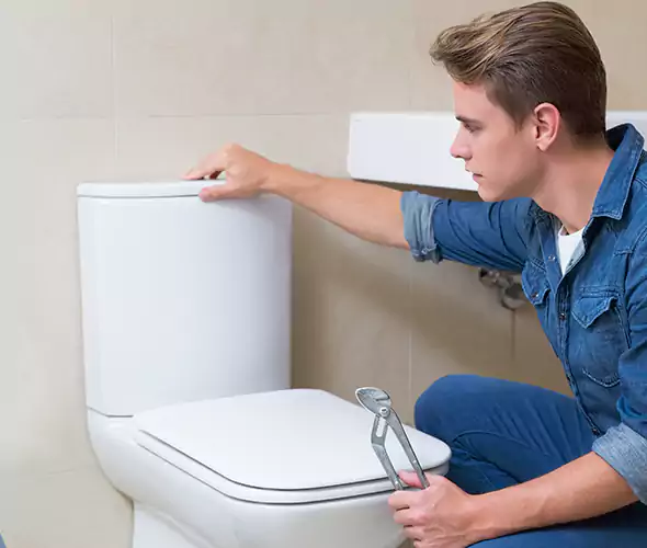 Expert Plumber for Toilet Replacement in Sanford, ME: Schedule Affordable Toilet Replacement Services with Us